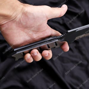 Metal Gear Solid 4 Old Snake Knife Replica | Handmade Display, Cosplay Prop image 12