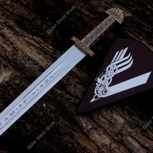 ragnar inspired replica

viking display piece

nordic collectible

handmade viking decor

ragnar cosplay prop

historical replica decor

viking home decor

norse mythology gift

artisan crafted replica

viking themed gift

medieval display art

cosplay accessory

handcrafted collectible

norse inspired replica

gift for him