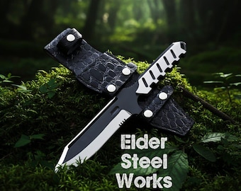 Metal Gear Solid 4 Old Snake Knife Replica | Handmade Display, Cosplay Prop