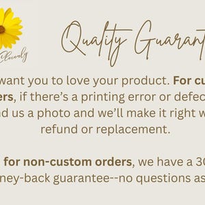 Puede incluir: Gr&aacute;fico color crema con una margarita amarilla y el texto "Shop Cleverly". El texto "Quality Guarantee" est&aacute; escrito en cursiva. El texto promete reembolsos o reemplazos para pedidos personalizados con errores de impresi&oacute;n y una garant&iacute;a de devoluci&oacute;n de dinero de 30 d&iacute;as.