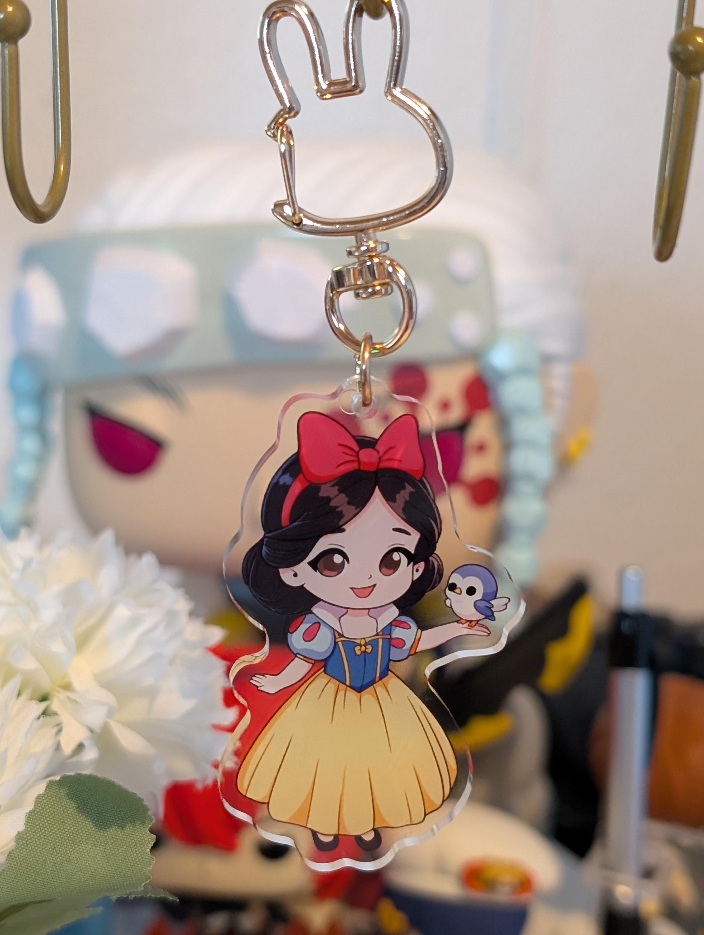 Lorcana Keychain - Etsy Israel