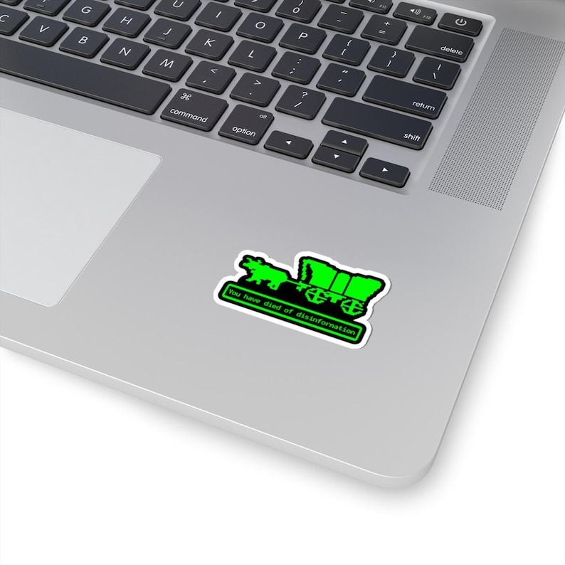 Vous êtes mort de désinformation Oregon Trail Stickers Stickers Parodie Drôle jeu vintage Humoristique Anti Trump Propagande Résistez image 3
