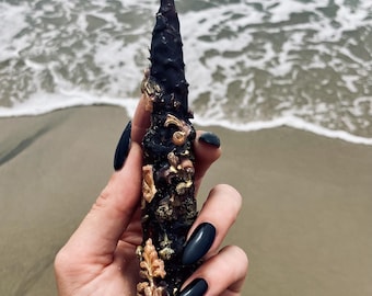 Ritual/Prayer candle  • Witch candle • Spellcasting  • Banishing • Cord cutting • Witch candle • Grounding •  Earthen made •  Manifest
