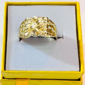 10K Gold Square Nugget size 7 Unisex