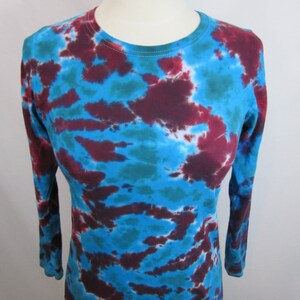 Long Sleeve Tie Dye Ladies Size Small Turquoise and Marroon Marble