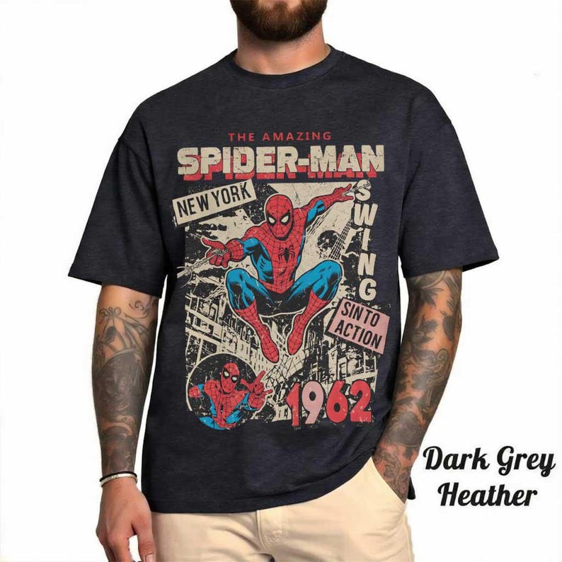Camiseta Retro Comfort Colors Amazing Spider-Man, Camiseta com estampa da capa da Marvel Comics, Presente para fãs do MCU, Camiseta com estampa do Homem-Aranha, Camiseta Marvel Family Trip 2026 imagem 6