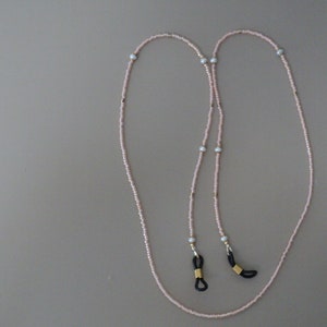 Pretty Peach Seed Bead, White Pearl and Gold Adjustable 30&quot; Eyeglass Lanyard. Great Gift!