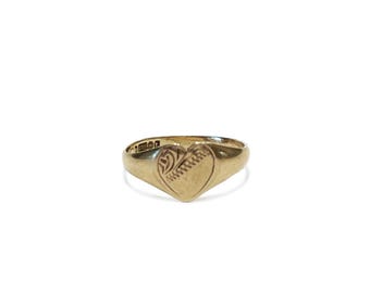 Vintage 9k Yellow Gold Heart Signet Ring - Sz. 6.5