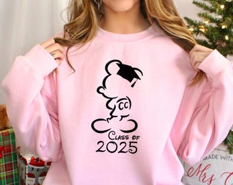 Sudadera de graduación de Mickey 2025, sudadera con capucha de Mickey de Disney Clase 2025, camisetas de regalo de graduación, camiseta de graduado de Mickey Mouse, 332753