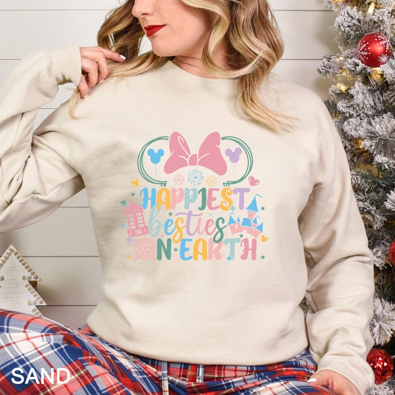 Puede incluir: Un juego de tres tazas de cer&aacute;mica con un acabado mate moteado. Las tazas son de color crema, gris claro y gris oscuro. Cada taza tiene un dise&ntilde;o simple y minimalista, ideal para caf&eacute; o t&eacute;.