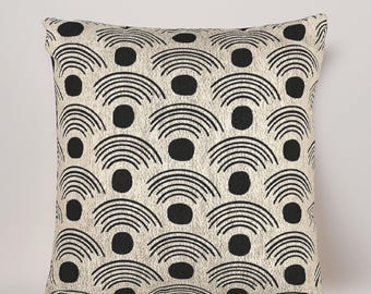 Cojín Black Ivory Arches / Cojín geométrico con forma de concha / Cojín decorativo minimalista moderno