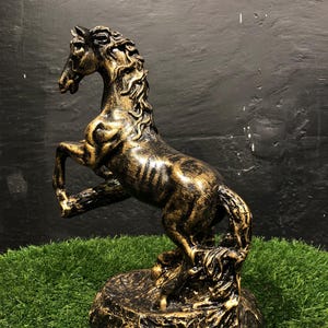 Antique Horse Sculpture, Vintage Horse Figurine, Collector&#39;s Item, Equestrian Decor, Classic Wooden Statue, Horse Lover Gift