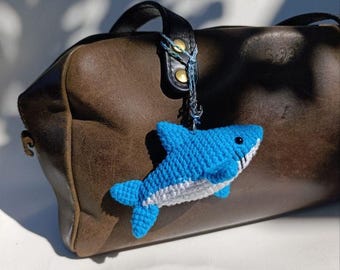 Virkad hajnyckelring Bedårande amigurumi-nyckelring Djuphavsdjur väska berlock Hajälskare present