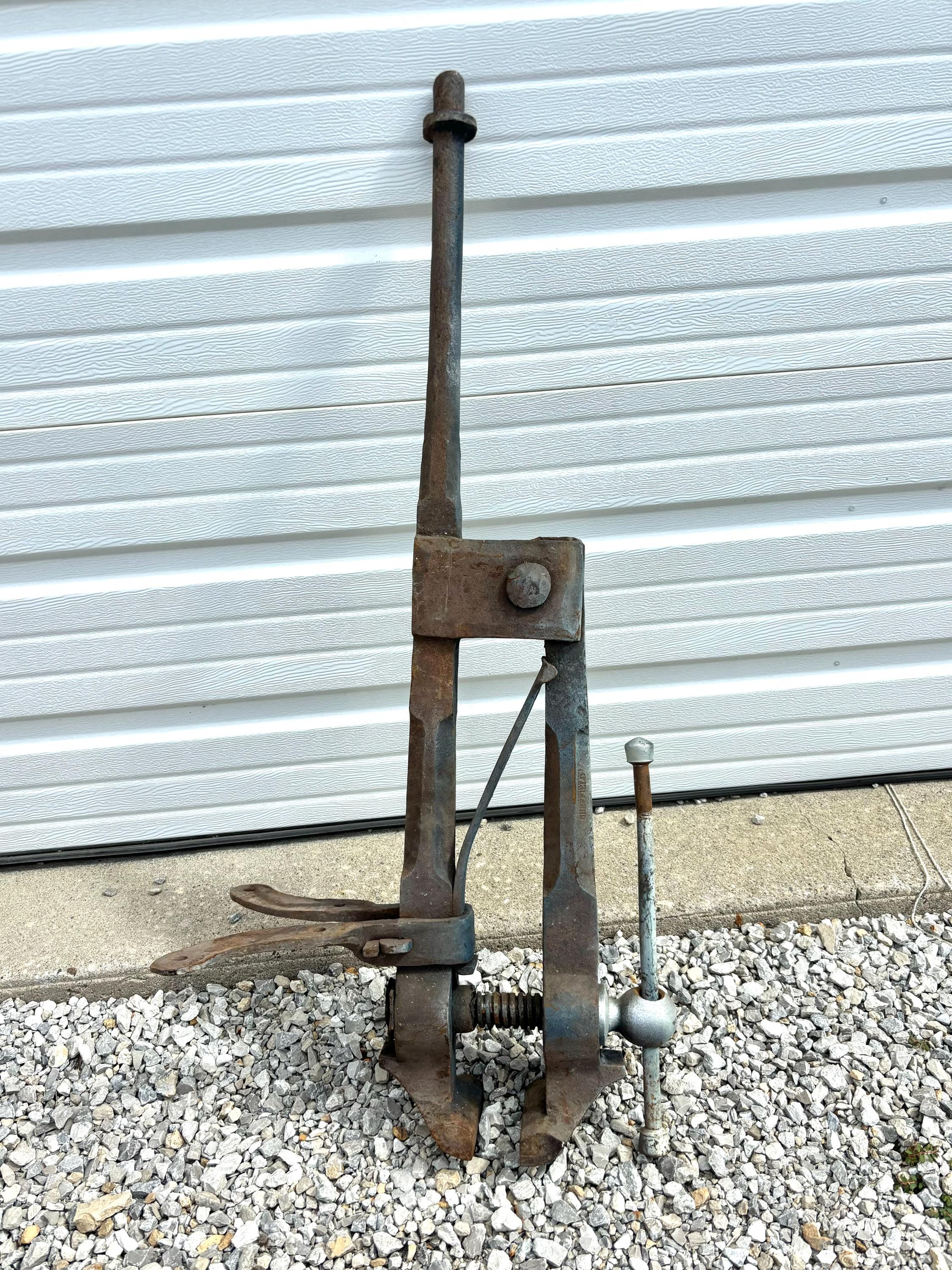 Blacksmith Leg Vise - Etsy