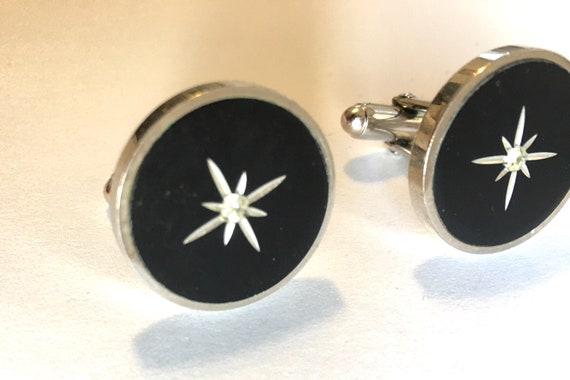 Vintage MCM Tie Clip and Cuff Links Set - image 4