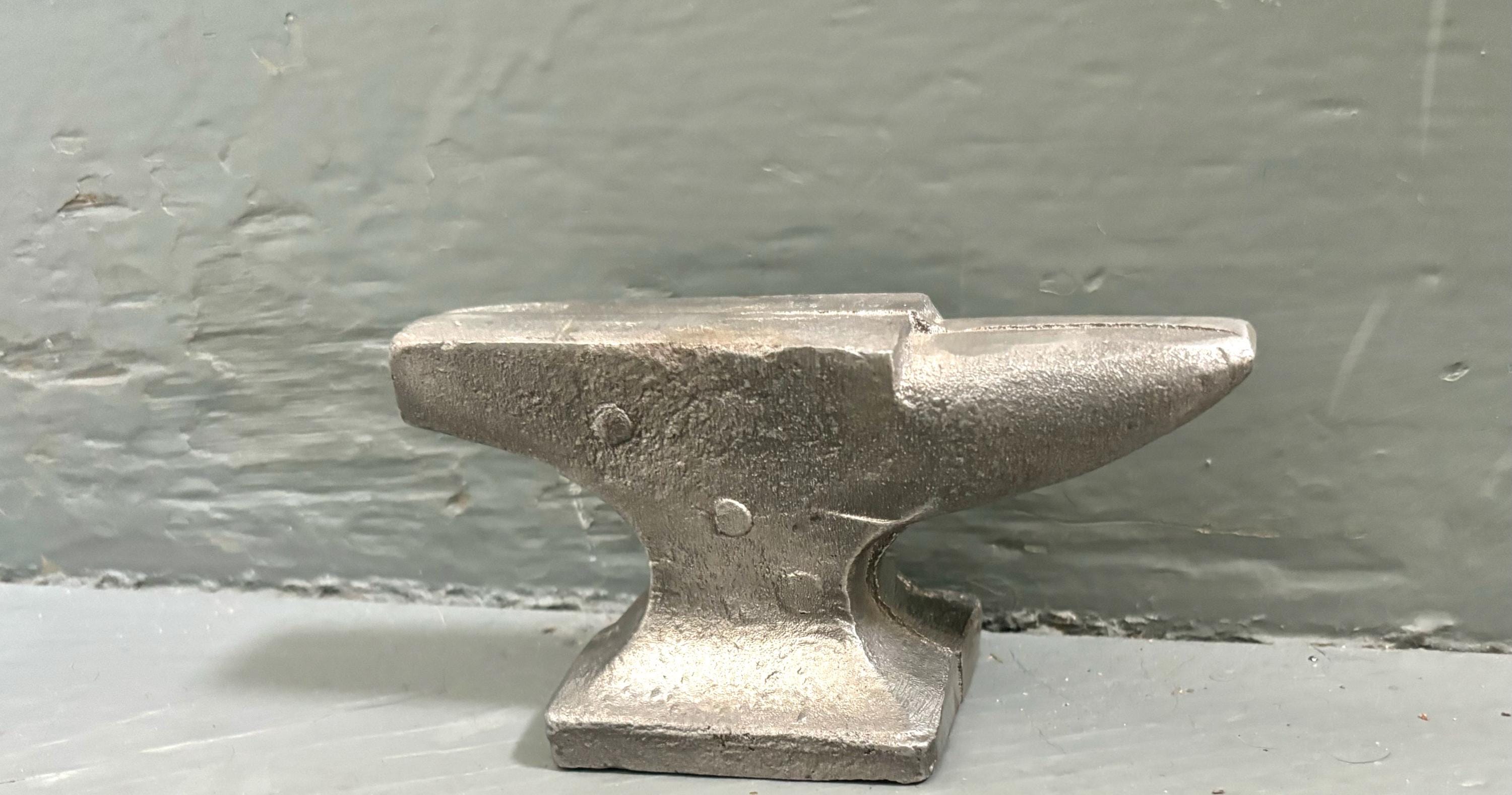 Vintage Anvils - Etsy