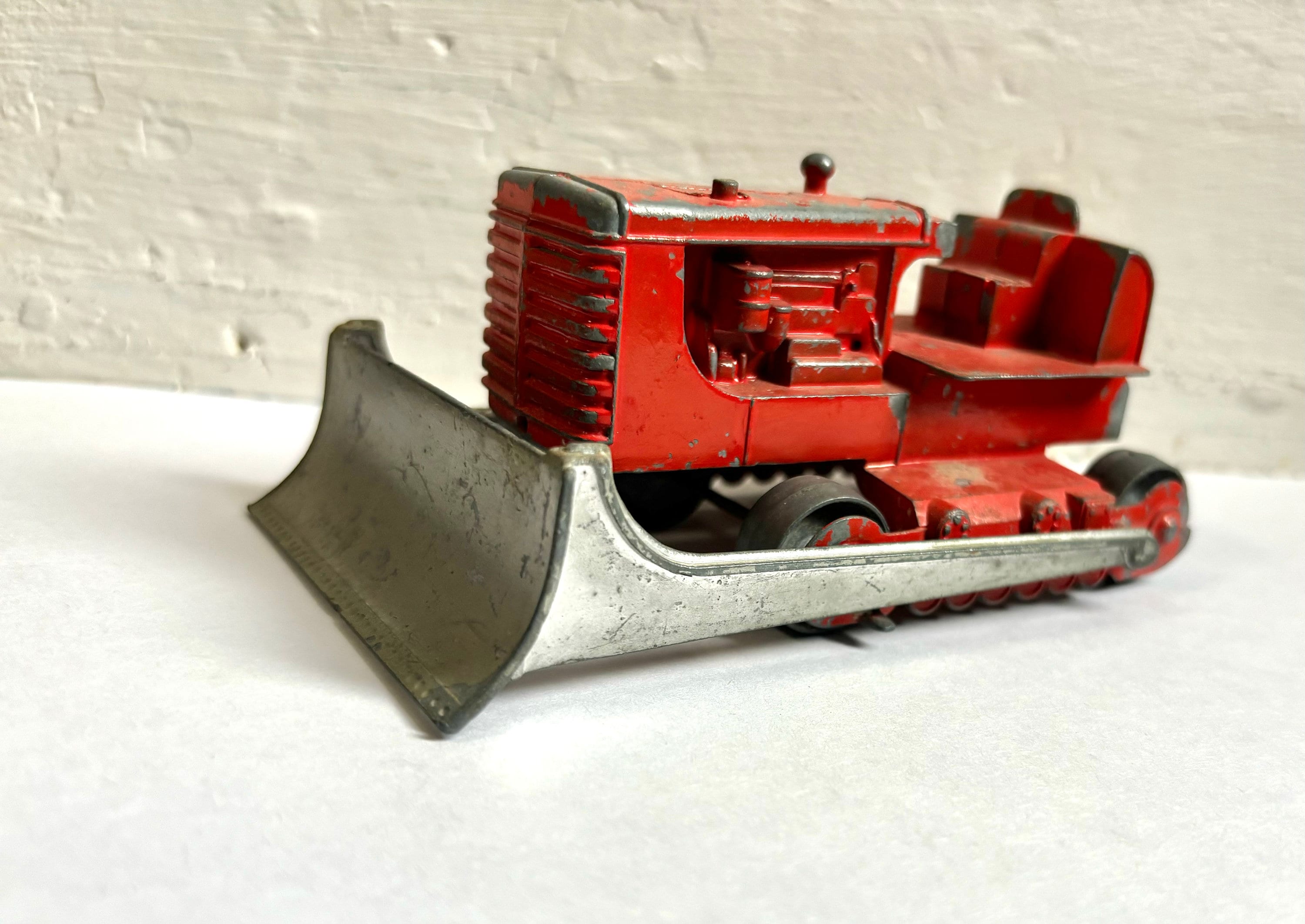 Dinky 561 Blaw Know Bulldozer (JL) Dinky 561 Blaw Know Bulldozer (JL)