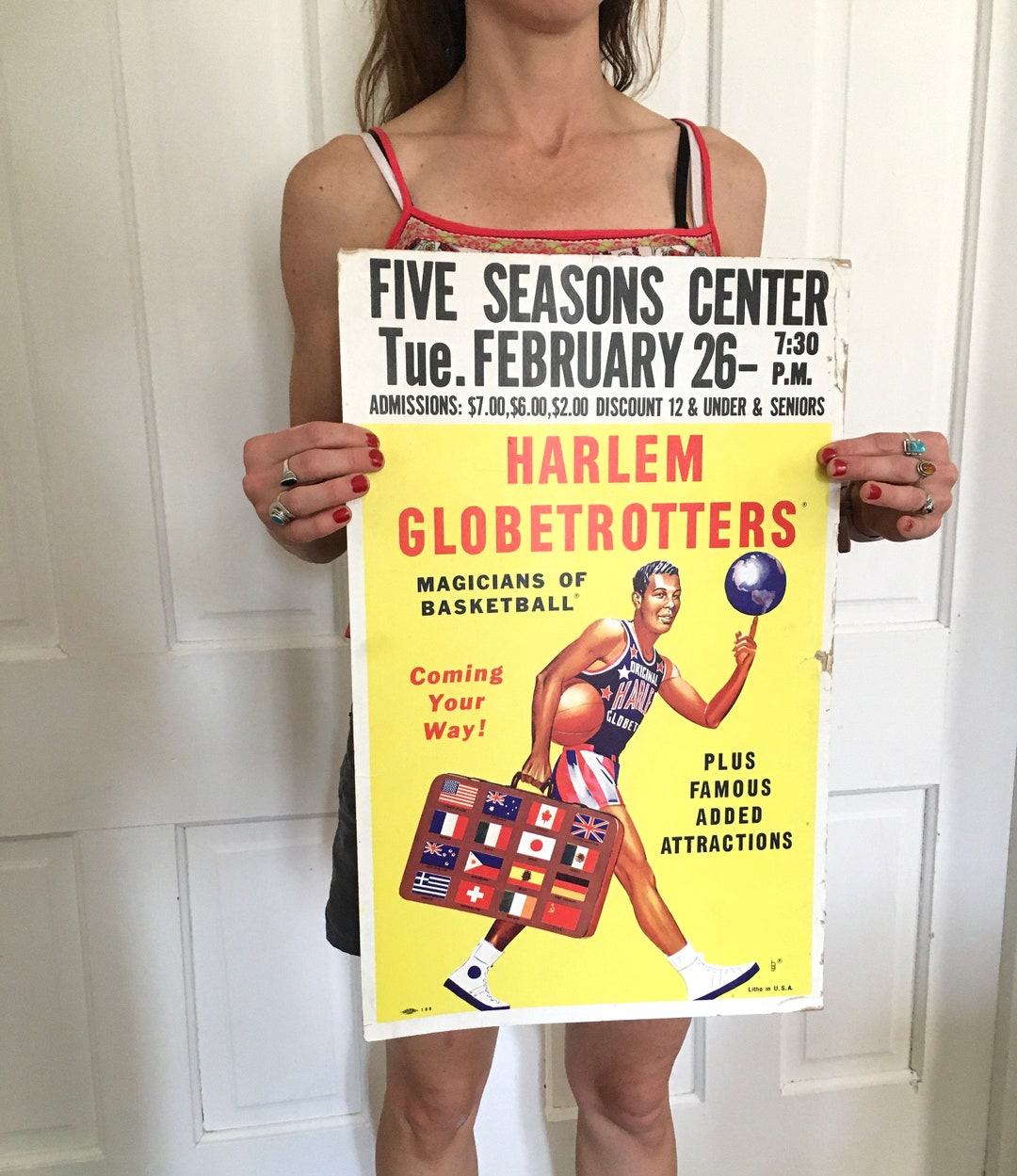 Vintage Harlem Globetrotters Poster - Etsy