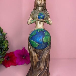 Mother earth Gaia statue Mother earth art Spiritual art Gaia Goddess statue Gaia figurine Gaia goddess Wicca Earth goddess Greek goddess