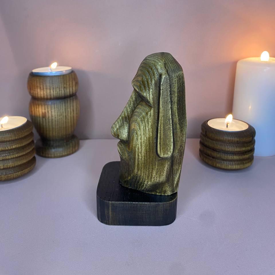 モアイ像：イースター島の装飾木彫り - Etsy 日本