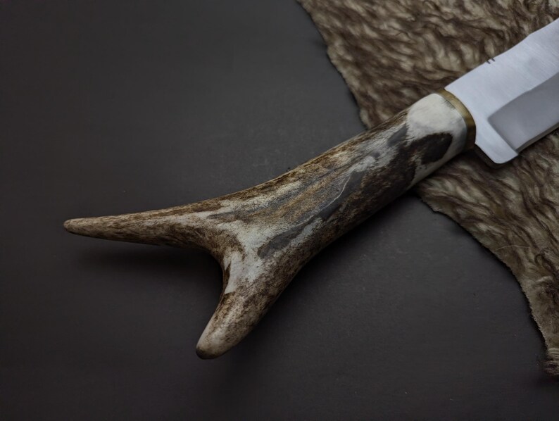 Legends of the Fall Replica Knife: Stainless Steel Blade, Antler Handle, Leather Sheath image 14