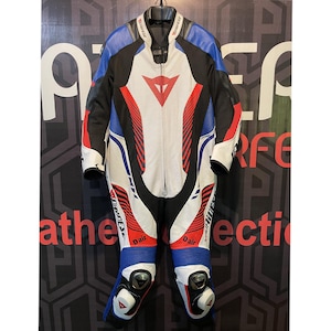 Motorbike Genuine Leather Suit for Men -  Professional Biker&#39;s Racing Suit Premium Armored CE Approved Level 2 Protectors