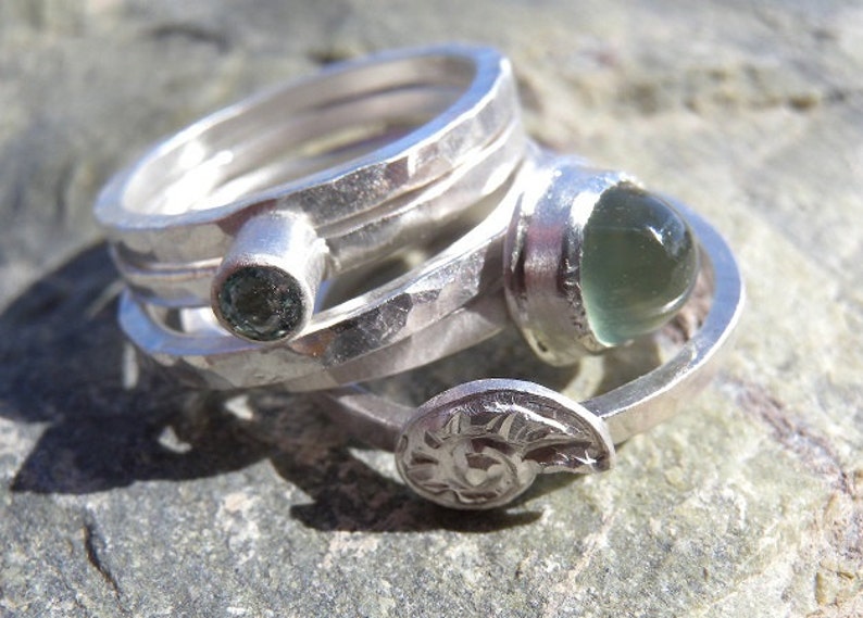 Prehnite and Aquamarine Stacking Ring Set with Repousse Silver Shell Sz 7 OOAK image 5