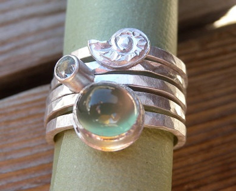 Prehnite and Aquamarine Stacking Ring Set with Repousse Silver Shell Sz 7 OOAK image 2