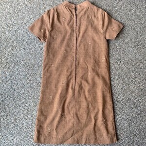 Beautiful Vintage 1960's Embroidered Shift Dress in Light Brown Heather and Fully Lined image 5