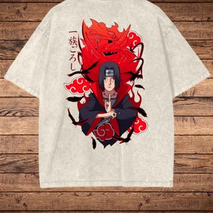 Camiseta de anime vintage, camiseta japonesa retro lavada, camiseta manga extragrande, ropa urbana unisex con lavado ácido – Itachi Uchiha