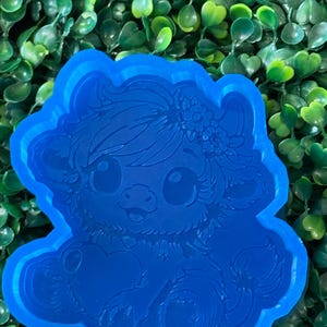 Highland Heart Cow  Freshie Mold