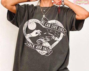 Podemos vivir como Jack y Sally. Camiseta, top corto, camiseta de pareja de Pesadilla antes de Navidad, diseño de pareja enamorada, perfecta para fans.