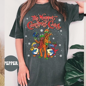 Retro 90s Muppet Christmas Carol Tee, Crop Top, Vintage Characters Group Design, Kermit the Frog Gonzo Miss Piggy Xmas Movie Shirt