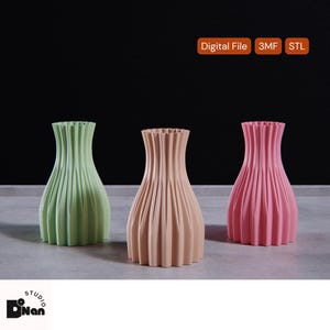 Ripple Twist Vase: Modern Ribbed 3D Print STL File (Digital Download)