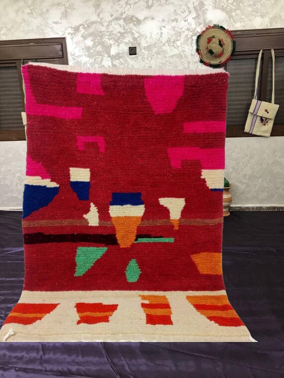 Berber Wool Rug: Moroccan Boujaad Style - Handwoven Red & Cream