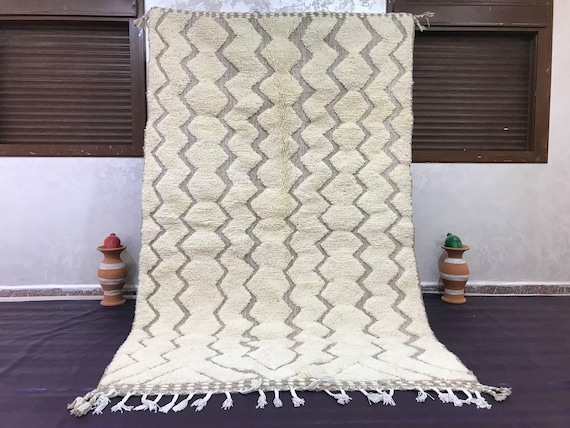 Handmade Berber Wool Rug: White Geometric, Soft Plush Texture