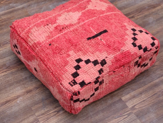 Handmade Stylish Wool Pouf Rug - Chic and Versatile Floor Cushion