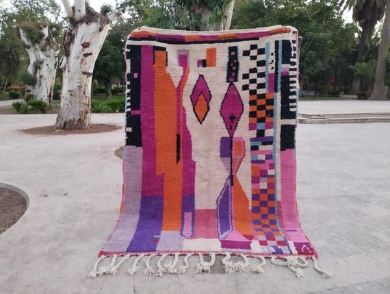 Moroccan Berber Wool Rug - Handwoven with Earth Tone Designs