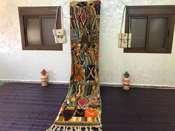 Berber Wool Rug: Handmade Moroccan Design (Large 8x10 ft)