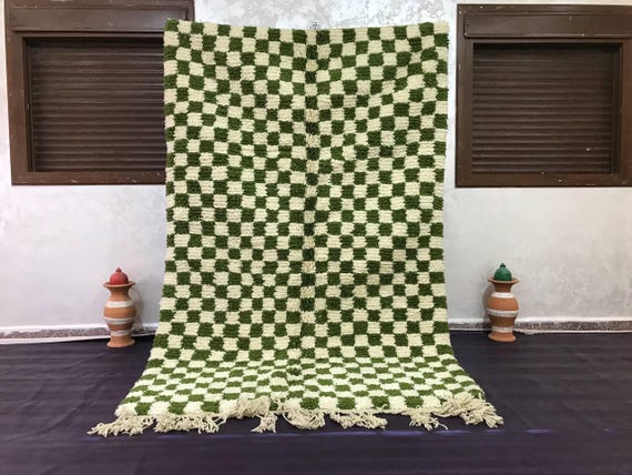 Checkerboard Rug: Handmade Moroccan Wool - Green and Ivory