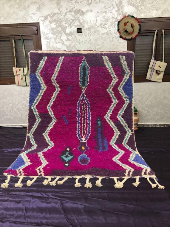 Moroccan Wool Runner Rug: Hand-Knotted Berber Style with Green Border