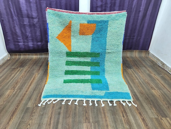 Moroccan Berber Rug: Handmade Blue & White Wool