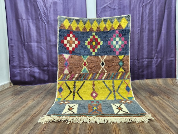 Berber Wool Rug, Yellow Moroccan Design (Hand-Tufted 9x12 Feet)