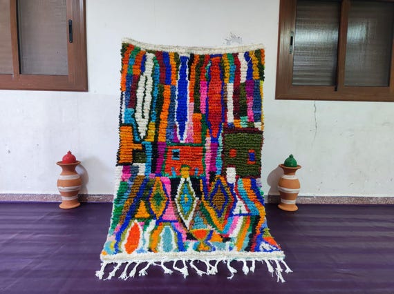 Handmade Wool Azilal Rug: Colorful Moroccan Berber, Geometric Pattern