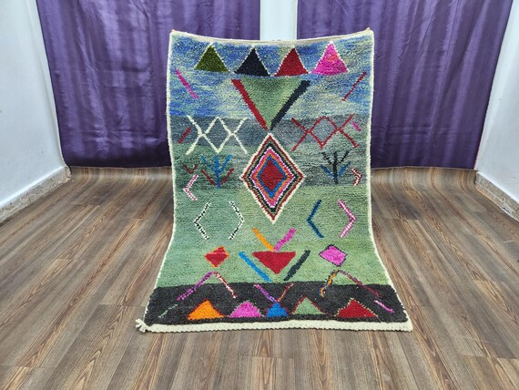 Moroccan Wool Rug - Green Plush with Geometric Patterns