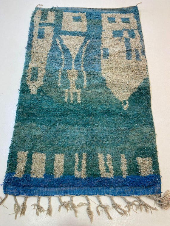 Moroccan Berber Wool Rug, Hand-Knotted, Beige Blue Shag (Soft Texture)