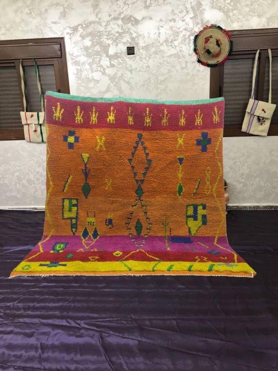 Colorful Moroccan Wool Rug: Abstract Beni Ourain Style