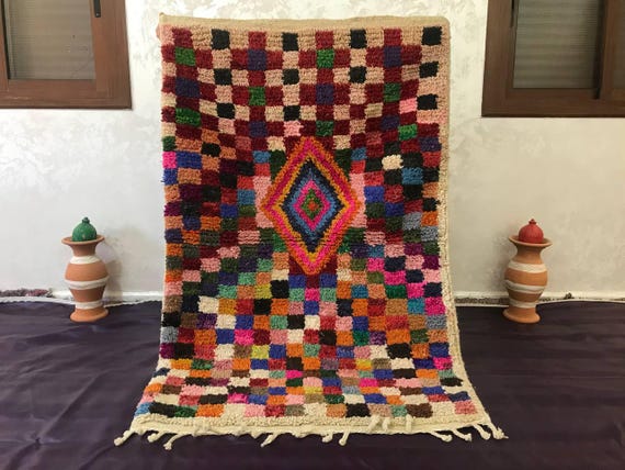 Handwoven Berber Rug: Moroccan Cream and Tassels (8x10)