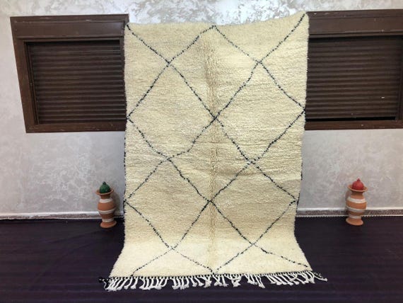 Moroccan Boujaad Wool Rug: White and Teal Diamond with Fringe