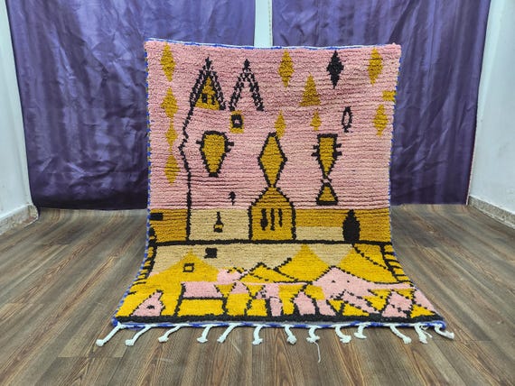 Handwoven Moroccan Berber Wool Rug - Black and White 7x10